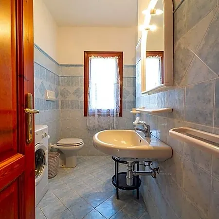 Szálloda L'uddastru San Teodoro