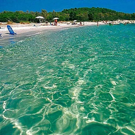 L'uddastru Szálloda San Teodoro